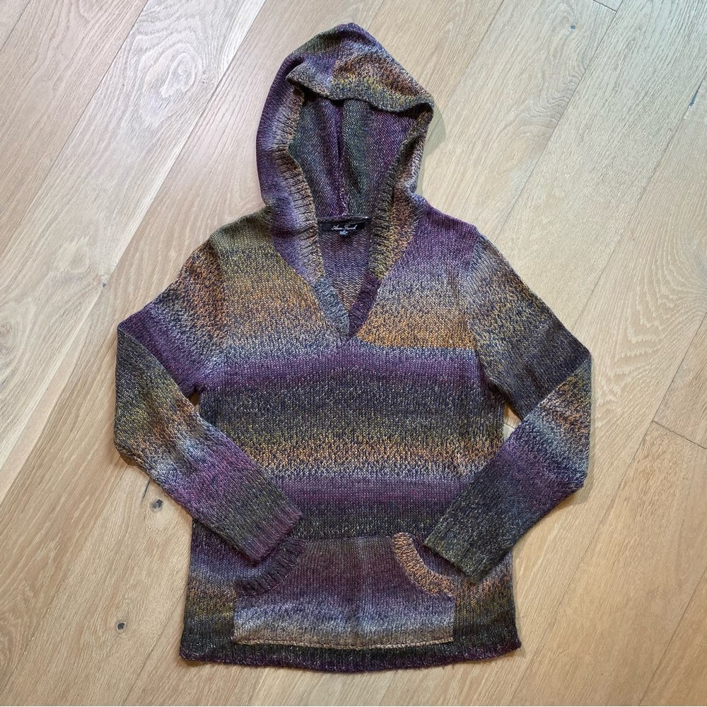 Long Sleeved Hoodie Sweater